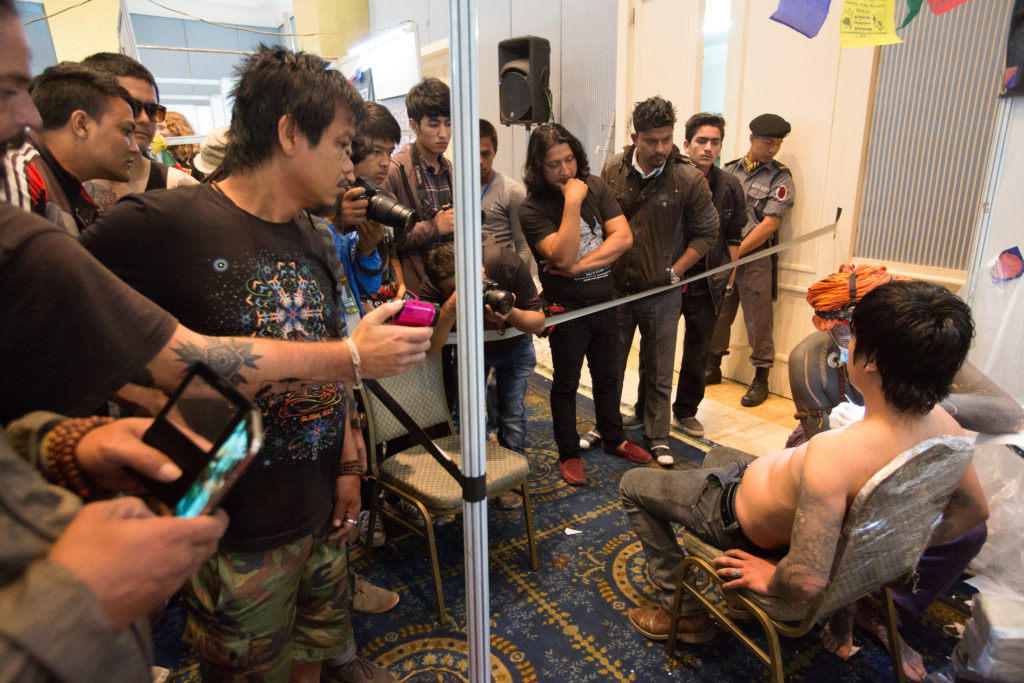 Nepal Ink, Katmandou, tattooing, earthquake, nepal meurtri, séisme, tattooer, tattooist, convention, convention katmandou, divine canvas