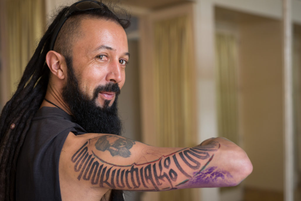 Nepal Ink, Katmandou, tattooing, earthquake, nepal meurtri, séisme, tattooer, tattooist, convention, convention katmandou, pmod, laure Siegel, tom vater, katmandou convention, max well