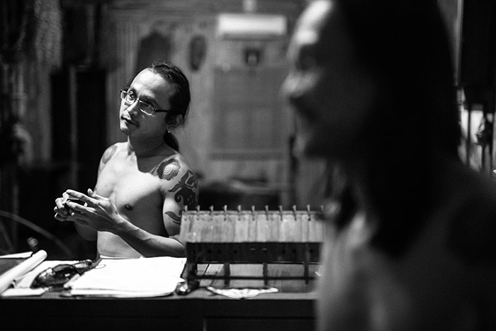 borneo head hunters, ernesto kalum, tatoueur, tatouage, tattooing, tats, tattoos, pmod, iban tatouage, iban tattoo,s laure siegel, borneo, sarawak, dayak, sea dayak