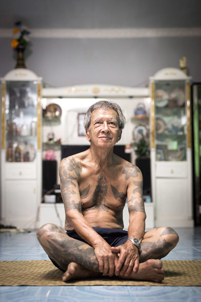 borneo, older man, bungalow tearing, tatouage, traditionnel, iban, sarawak, dayak, portrait, pmod, photographie