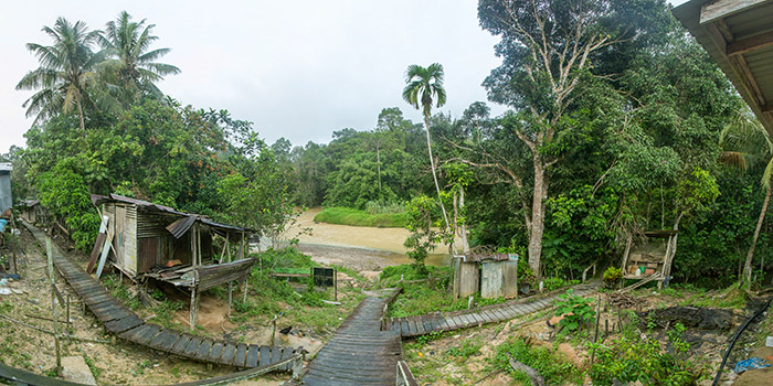 borneo, tatouage, iban, skrang village, sprang river, tatouage magazine, tattoo report, reporter, longhouse, sarawak, malaisia