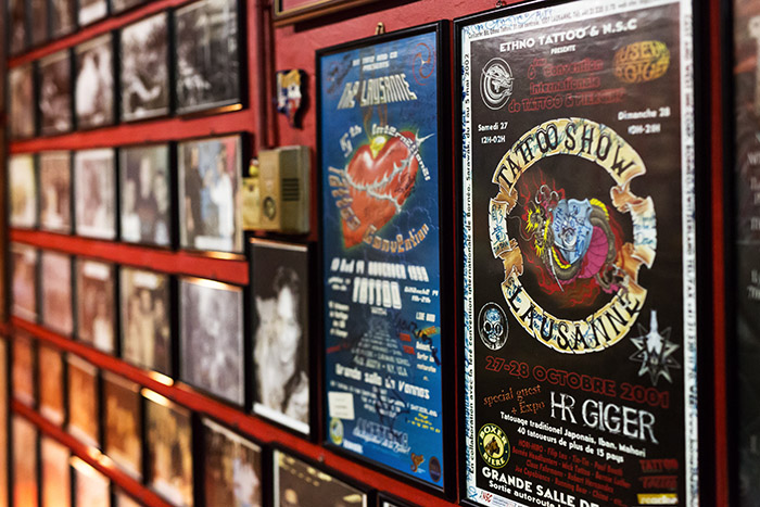 ernesto kalum, borneo head hunters, ernesto kalum, tatoueur, tatouage, tattooing, tats, tattoos, pmod, iban tatouage, iban tattoos,, borneo, sarawak, dayak, sea dayak, robinson unau, apprentice, tattooing, black and white photography