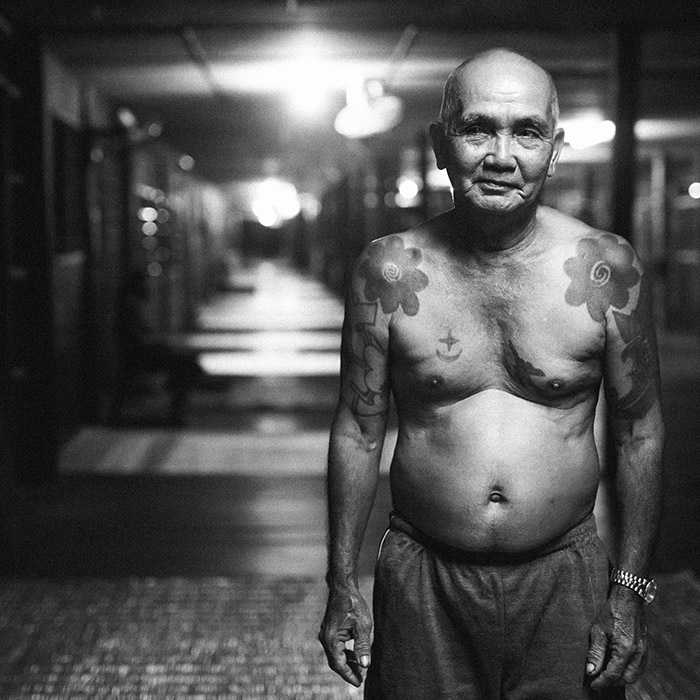 borneo, older man, bunga terung, tatouage, traditionnel, iban, sarawak, dayak, pmod, tatouage , bras, black ink, black tattooing