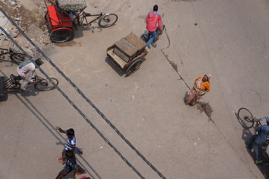 inde, indian ink, tatouage en inde, tatouage de rue, rue, tatouage, marchands, rue, femme, paysage, ville, photographie