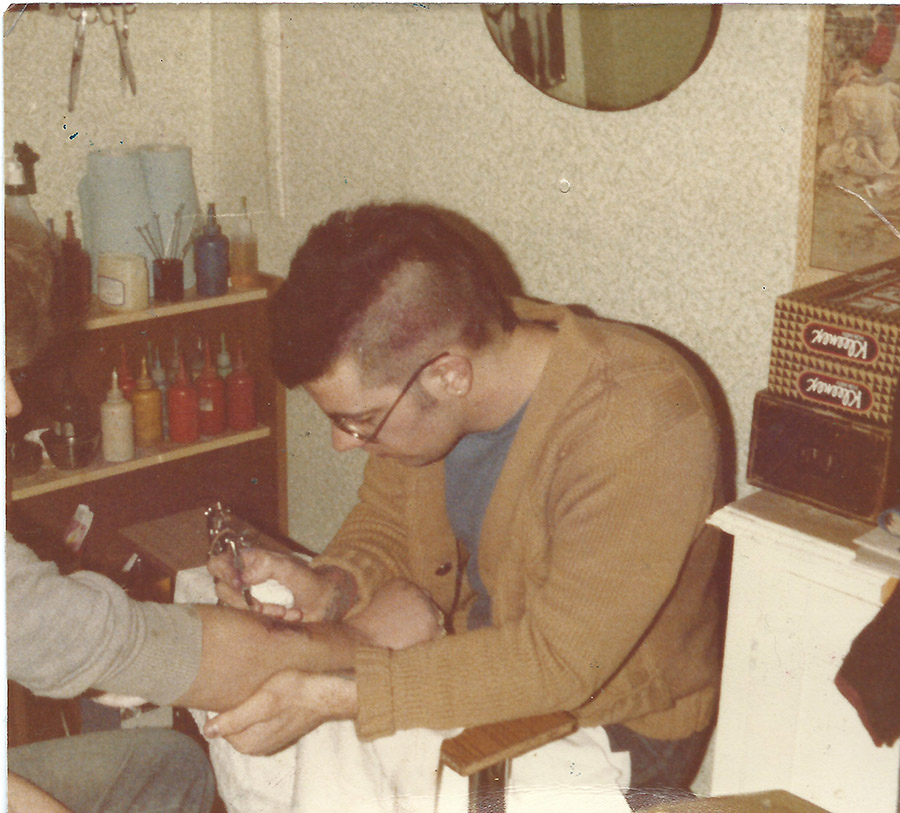 lal hardy, crête, punk, tatoueur