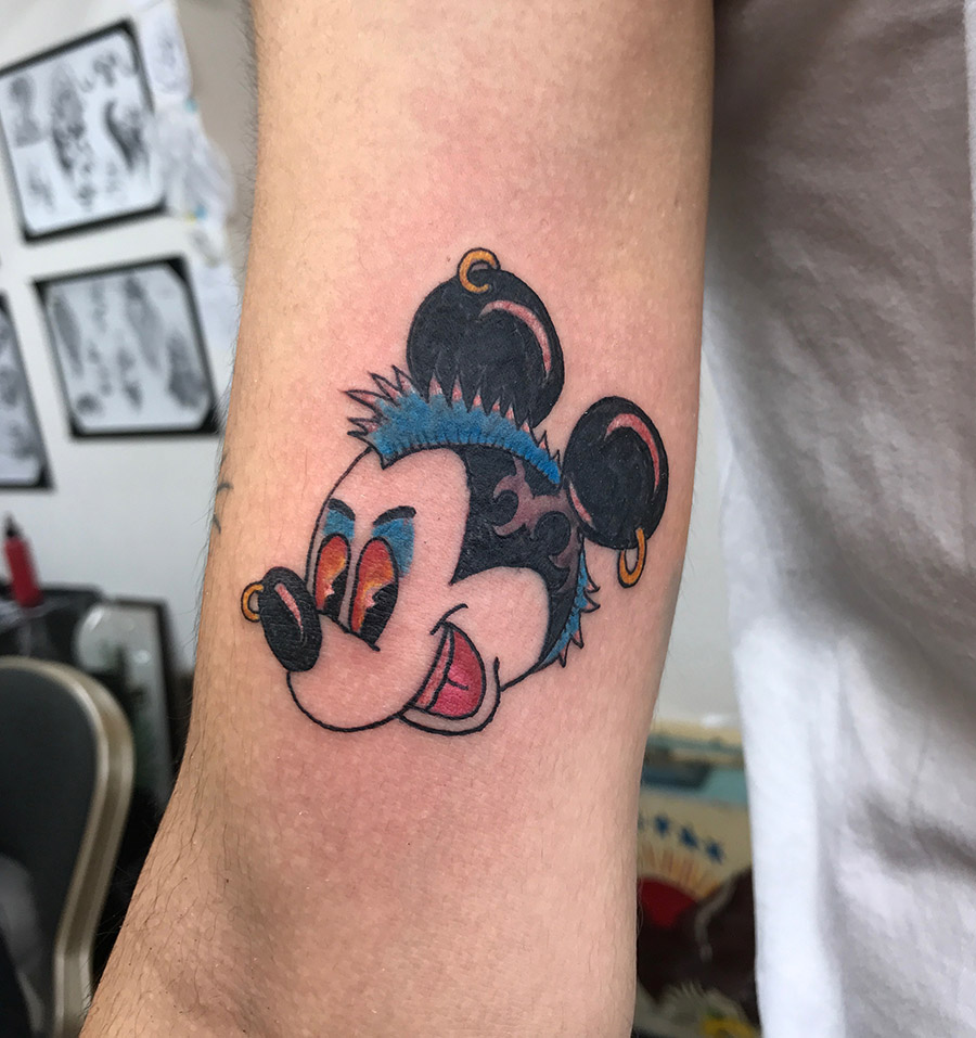 mickey, punk, tatouage , tatouage couleur